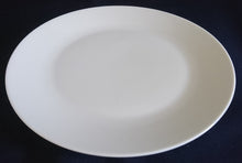 Lade das Bild in den Galerie-Viewer, 2er Set DESSERTTELLER "2. Wahl" - Porzellan, Einfärbiges Gastronomisches Motiv Dekor