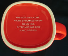 Lade das Bild in den Galerie-Viewer, 2er Set THERMO KAFFEETASSEN - Porzellan, Twitter #GoodMorningBerlin & #GoodMorningLondon Nescafe Aufschrift Brandenburger Tor & Big Ben Tower Bridge Motiv Dekor