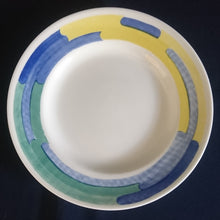 Lade das Bild in den Galerie-Viewer, DESSERTTELLER - Keramik / Steingut, Regenbogen Farben Balken Dekor Rand