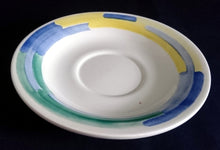 Lade das Bild in den Galerie-Viewer, UNTERTASSE - Porzellan, Flora Blatt Blätter Abstrakt Viereck Motiv Dekor