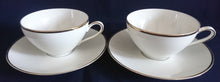 Lade das Bild in den Galerie-Viewer, TEETASSE - Porzellan, Goldrand Klassisch Motiv Dekor