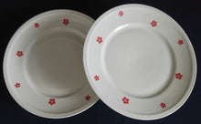 Lade das Bild in den Galerie-Viewer, DESSERTTELLER - Porzellan, Flora Blumenblüten Relief Motiv Dekor