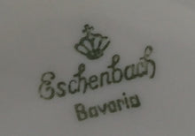 Lade das Bild in den Galerie-Viewer, 2er Set 3er Teegedeck - Porzellan, Goldrand Klassisch Motiv Dekor