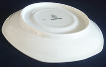 Lade das Bild in den Galerie-Viewer, 2er KAFFEEGEDECK - Porzellan, Goldrand Rosenblüten Bouquet Punkte Kreise Motiv Dekor