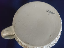 Lade das Bild in den Galerie-Viewer, BOWLE~ GETRÄNKEKRUG - Keramik / Steingut, Burgen Schloß Schlösser Ruinen Weintrauben Abstrakt Aufschrift Motiv Dekor