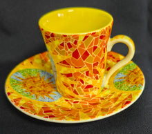 Lade das Bild in den Galerie-Viewer, 2er Set 2er ESPRESSOGEDECKE - Porzellan, Abstrakt Geometrisch Diamanten Glas Splitter Motiv Dekor