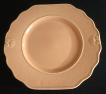 Lade das Bild in den Galerie-Viewer, 2er Set 3er KAFFEEGEDECK "Genevieve Lethu" - Keramik / Steingut, Rosa Gesprenkeltes Punkte Rand Linien Abstrakt Motiv Dekor