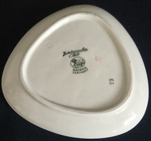 Lade das Bild in den Galerie-Viewer, ABLAGETELLERCHEN "Diadem" - Porzellan, Goldrand Blatt Blätter Herbstlaub Motiv Dekor (BC)