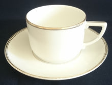 Lade das Bild in den Galerie-Viewer, 2er KAFFEEGEDECK - Porzellan, Goldrand Klassisch Linien Motiv Dekor