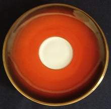 Lade das Bild in den Galerie-Viewer, UNTERTASSE - Porzellan, Goldrand Abstrakt Färbendes Motiv Dekor (BC)