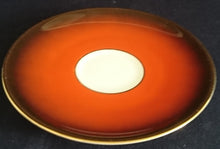 Lade das Bild in den Galerie-Viewer, UNTERTASSE - Porzellan, Goldrand Abstrakt Färbendes Motiv Dekor (BC)