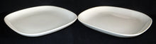 Lade das Bild in den Galerie-Viewer, 2er Set DESSERTTELLER - Keramik / Steingut, Einfärbige Quadratische Ovale Ecken Form Motiv Dekor