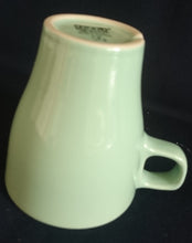 Lade das Bild in den Galerie-Viewer, 2er Set KAFFEETASSEN - Keramik / Steingut, Einfärbige Moderne Form Motiv