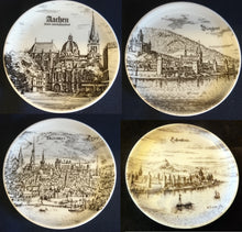 Lade das Bild in den Galerie-Viewer, SAMMELTELLERCHEN UNTERSETZER - Porzellan, Stadt Aachen Dom mit Katschhof Gebäude Kirche Burg Aufschrift Motiv Dekor (BC)