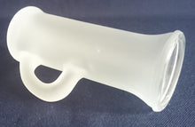 Lade das Bild in den Galerie-Viewer, SHORT~ GETRÄNKEGLAS - Hartglas, Aufschrift Keglevich Ice Breaker Firmenlogo Motiv Dekor