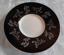 Lade das Bild in den Galerie-Viewer, 2er ESPRESSO~ KAFFEEGEDECK "Style No. 6"- Porzellan, Männchen Figur Symbol Körperhaltung Tätigkeit Tanzen Dancing