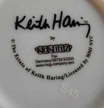 Lade das Bild in den Galerie-Viewer, 2er ESPRESSO~ KAFFEEGEDECK "Style No. 6"- Porzellan, Männchen Figur Symbol Körperhaltung Tätigkeit Tanzen Dancing