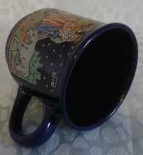 Lade das Bild in den Galerie-Viewer, GLÜHWEINTASSE - Keramik / Steingut, Frohe Weihnacht Aufschrift Engel Menschen Baby Kinder Tiere Krippen Motiv Dekor