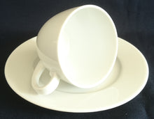 Lade das Bild in den Galerie-Viewer, MOCCA KAFFEETASSE - Porzellan, Einfärbiges Gastronomisches Motiv Dekor