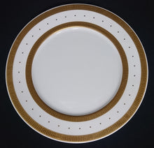 Lade das Bild in den Galerie-Viewer, SPEISETELLER - Porzellan, Goldrand Breite Streifen Vierecke Quadrate Punkte Motiv Dekor