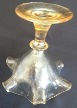 Lade das Bild in den Galerie-Viewer, 2er Set EISBECHER - Hartglas, Linien Geriffelte Blütenform Relief Form Motiv Dekor