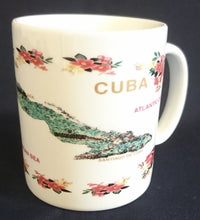 Lade das Bild in den Galerie-Viewer, KAFFEETASSE - Keramik / Steingut, Land Insel Flora Blumenblüten Aufschrift Cuba Atlantic Ocean Motiv Dekor (BC)
