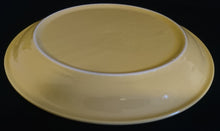 Lade das Bild in den Galerie-Viewer, 2er Set SPEISETELLER "Scandia" - Porzellan, Einfärbiges Modernes Motiv Dekor (Gelb)