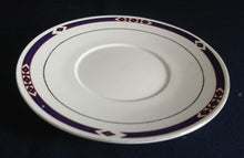 Lade das Bild in den Galerie-Viewer, UNTERTASSE - Porzellan, Goldrand Balken Vierecke Karo Abstrakt Motiv Dekor (BC)