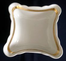 Lade das Bild in den Galerie-Viewer, SERVIER~ BEILAGENSCHALE - Porzellan, Abstrakt Flora Blatt Blätter Ranken Gewölbter Rand Motiv Dekor