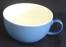 Lade das Bild in den Galerie-Viewer, KAFFEETASSE "Ingres Weiss" - Porzellan, Klassisches Zweifärbiges Motiv Dekor (Grünes Markenzeichen) (nBC)