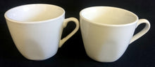 Lade das Bild in den Galerie-Viewer, 2er Set ESPRESSO~ KAFFEETASSEN - Porzellan, Gastronomische Einfärbiges Motiv Dekor