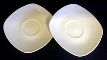 Lade das Bild in den Galerie-Viewer, 2er Set ESPRESSO UNTERTASSEN - Porzellan, Gastronomische Einfärbiges Motiv Dekor