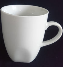 Lade das Bild in den Galerie-Viewer, KAFFEETASSE - Porzellan, Einfärbiges Gastronomisches Motiv Dekor