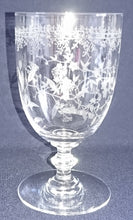 Lade das Bild in den Galerie-Viewer, ROTWEIN~ GETRÄNKEGLAS - Hartglas, Flora Blumenblüten Pflanzen Ranken Motiv Dekor