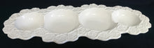 Lade das Bild in den Galerie-Viewer, BEILAGEN~ SCHALENTABLETT (4 Kammer) - Porzellan, Flora Rosenblüten Relief Motiv Dekor