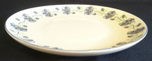 Lade das Bild in den Galerie-Viewer, DESSERTTELLER - Porzellan, Flora Blumenblüten Knospen Blatt Blätter Motiv Dekor
