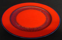 Lade das Bild in den Galerie-Viewer, DESSERTTELLER "Toscana" - Porzellan, Linien Striche Reihen Dekorrand Motiv (BC)