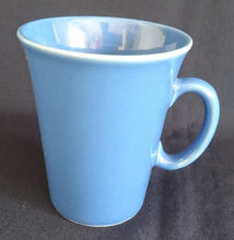 Lade das Bild in den Galerie-Viewer, 2er Set KAFFEETASSEN - Keramik / Steingut, Einfärbiges Moderne Form Motiv Dekor