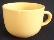 Lade das Bild in den Galerie-Viewer, 2er Set 2er KAFFEEGEDECKE - Keramik / Steingut, Modernes Gelb Einfärbiges Motiv Dekor