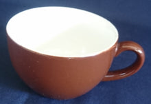 Lade das Bild in den Galerie-Viewer, KAFFEETASSE - Keramik / Steingut, Einfärbiges Klassisches Motiv Dekor (nBC)