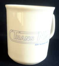 Lade das Bild in den Galerie-Viewer, KAFFEETASSE - Porzellan, Firmenlogo Symbol Trans Net EDV Systeme GmbH Werbeaufschrift Motiv Dekor (BC)