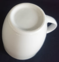 Lade das Bild in den Galerie-Viewer, 2er Set KAFFEETASSEN - Porzellan, Einfärbiges Gastronomisches Motiv Dekor