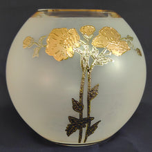 Lade das Bild in den Galerie-Viewer, KUGEL~ BLUMENVASE - Hartglas, Goldrand Flora Pflanze Blume Relief Motiv Dekor