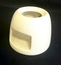 Lade das Bild in den Galerie-Viewer, KLEINES STÖVCHEN - Porzellan, Einfärbiges Motiv Dekor