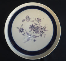 Lade das Bild in den Galerie-Viewer, 2er Set DESSERTTELLER - Porzellan, Flora Pflanzen Blumenblüten Breiter Dicker Dekorrand Motiv Dekor