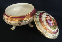 Lade das Bild in den Galerie-Viewer, SCHMUCKDOSE MIT DECKEL - Porzellan, Abstrakt Symbol Zeichen Menschen Frau Mann Motiv Dekor