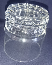 Lade das Bild in den Galerie-Viewer, 2er Set WHISKEY~ WHISKY~ GETRÄNKEGLÄSER - Hartglas, Quadrat Vierecke Relief Motiv Dekor