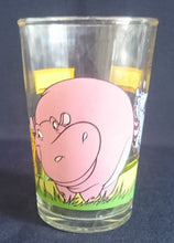 Lade das Bild in den Galerie-Viewer, GETRÄNKEGLAS - Hartglas, Disney The Lion King Aufschrift Löwe Flußpferd Zebra Motiv Dekor