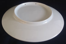 Lade das Bild in den Galerie-Viewer, WAND~ SAMMELTELLER - Porzellan, Flora Fauna Windmühle Haus Landschaft Motiv Dekor