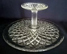 Lade das Bild in den Galerie-Viewer, TORTENPLATTEN ETAGERE - Hartglas, Abstraktes Linien Blumen Blüten Motiv Dekor